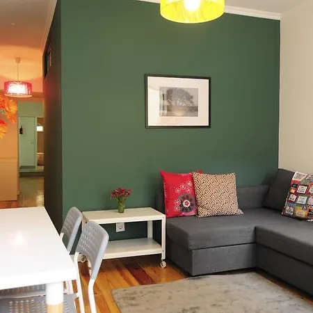 Alfama 2bed Daddy Apartment Lisbon